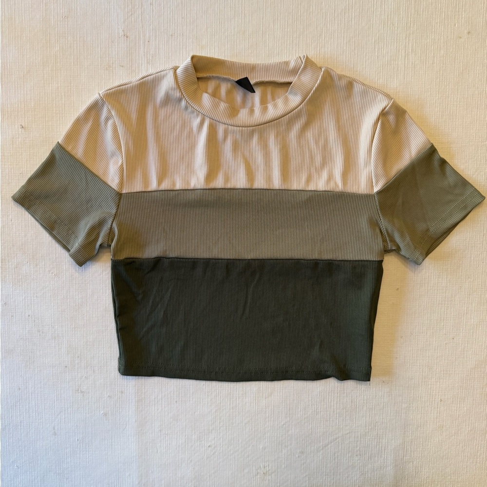 SHEIN Cream and Green Block Crop Top